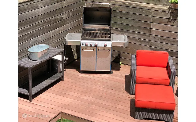 Sold by Douglas Elliman | media 25