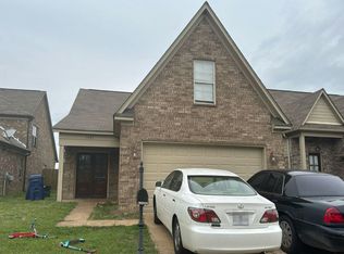 1428 Arbor Lake Dr N, Horn Lake, MS 38637