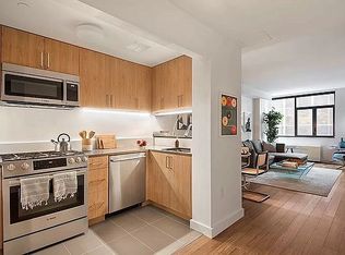 210 E 39th St #1002, New York, NY 10016