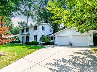 4675 Sandy Ln, Whitehall, MI 49461