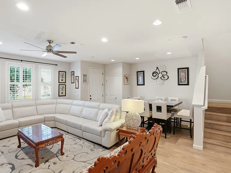 14842 Kit Carson Dr — Photo 3