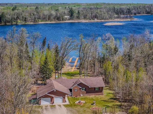 7827 Stump Lake Dr NE, Bemidji, MN 56601