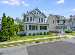 28 N Hillside Ave, Chatham, NJ 07928