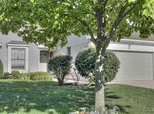 7423 Green Meadow Ln, Canton, MI
