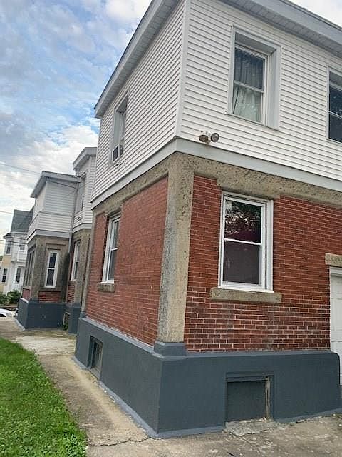 2nd image of 15 Sylvan Ave