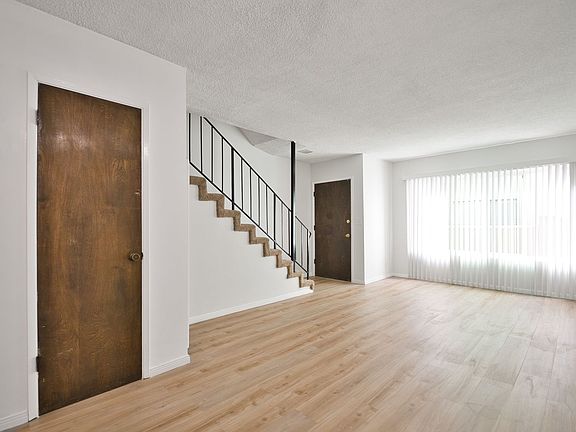 5th image of 2608 Graham Ave APT C