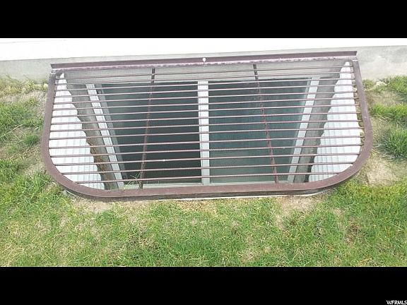 4th image of 3937 S Lake Mountain Dr