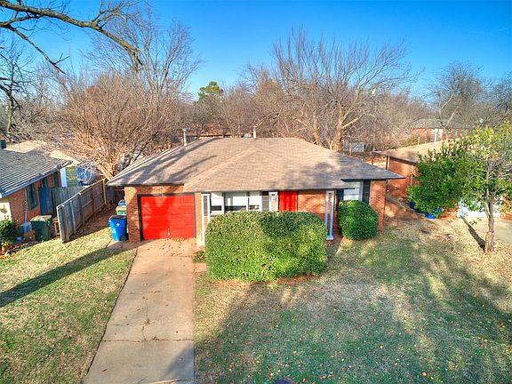 2nd image of 2113 N Hasley Dr
