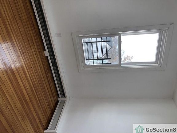 3rd image of 224 Targee St APT 2