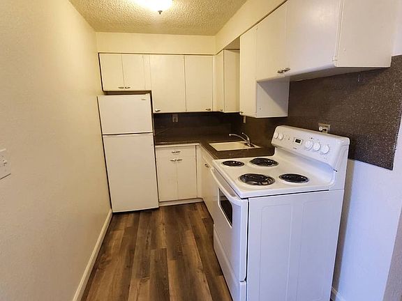 4th image of 601 S Division St APT 6