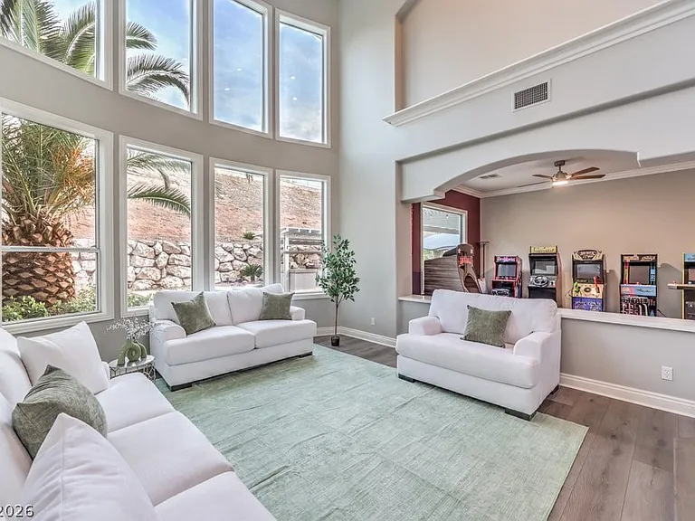 2849 Soaring Peak Ave — Photo 9