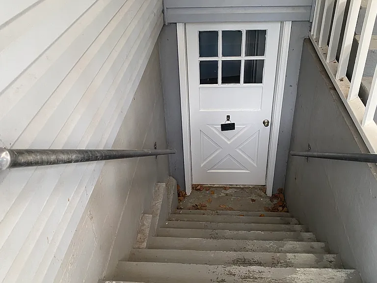 305 George Washington Way #1/2 — Photo 10
