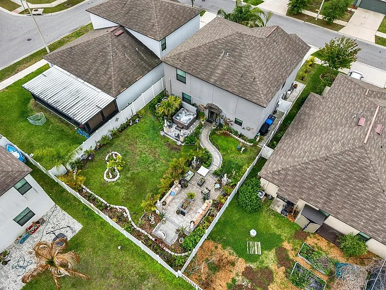 14809 Crescent Rock Dr — Photo 21