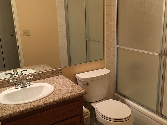 4th image of 2253 Marlboro Dr