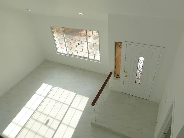 2623 E Maureen St — Photo 20