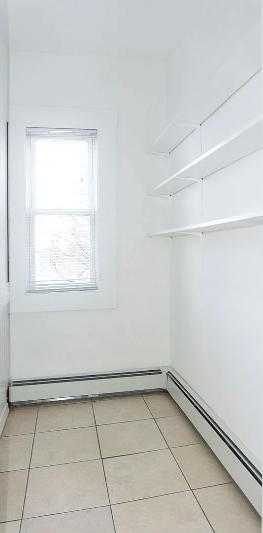 3beds apartment in Jamaica Plain is available on 9/1 — Photo 3
