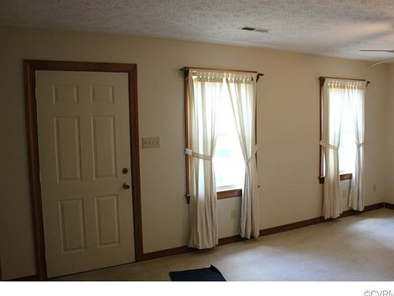 4th image of 8244 J David Ln