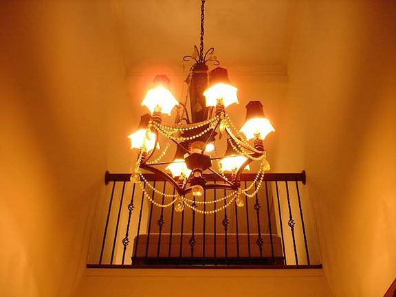 Two story foyer with overlook