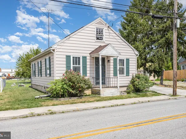 13 N Blettner Ave, Hanover, PA 17331