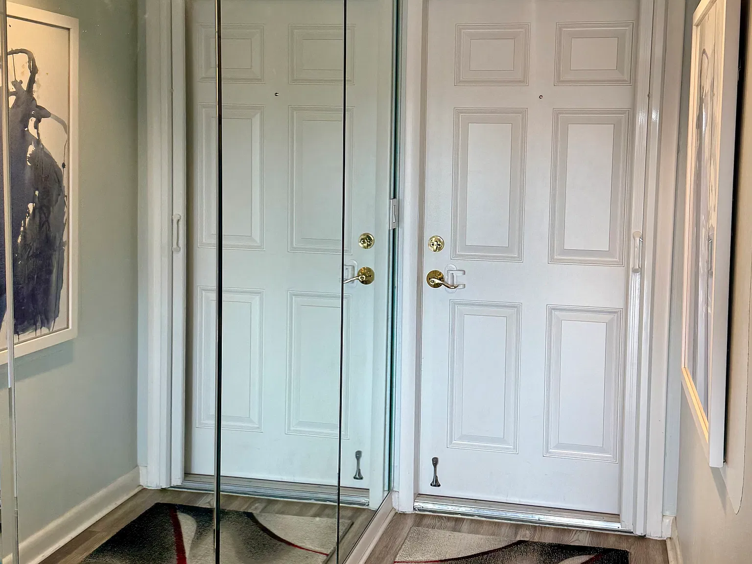 2 bed, 960 sqft, $2,400 — Photo 3