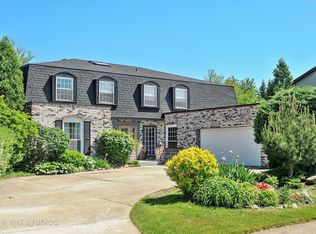 3415 Lake Knoll Dr, Northbrook, IL