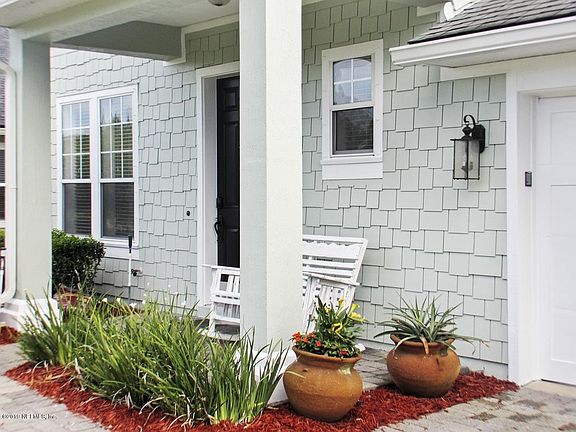 3rd image of 157 Summer Point Dr