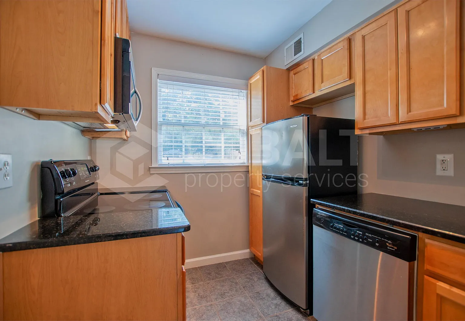 1 bed, 1.0 bath, 600 sqft, $1,195 — Photo 2