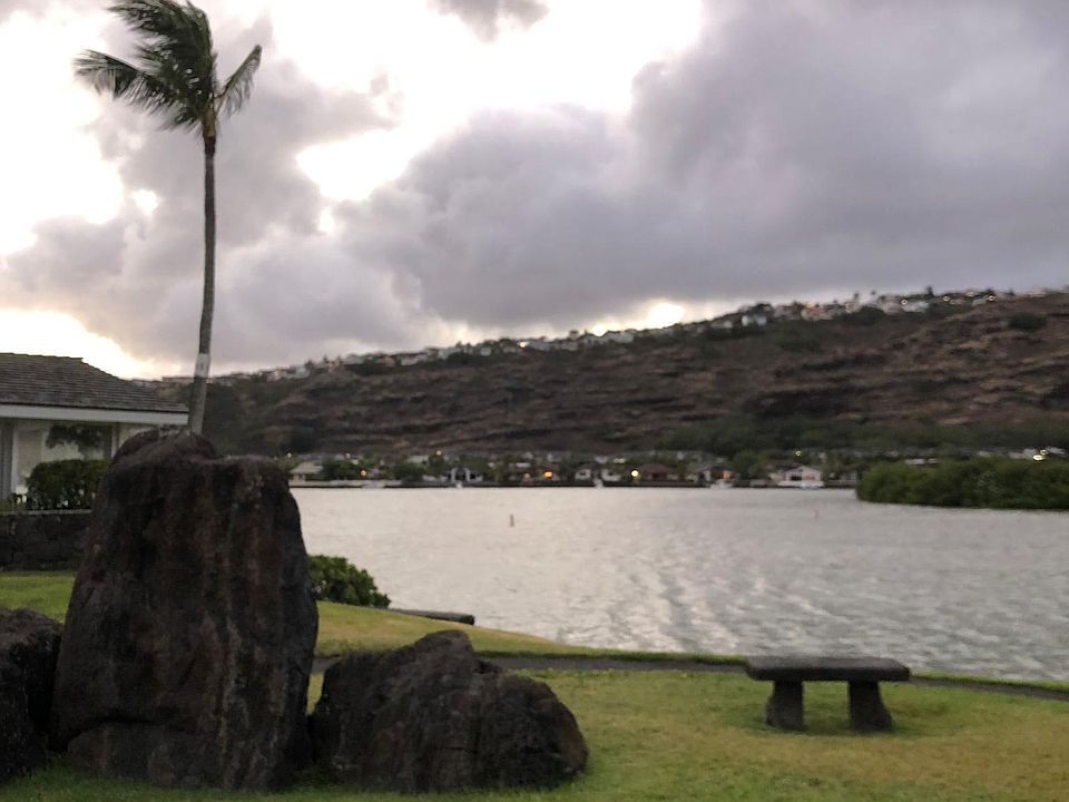 Peaceful community park, overlooking the marina and a bird sanctuary