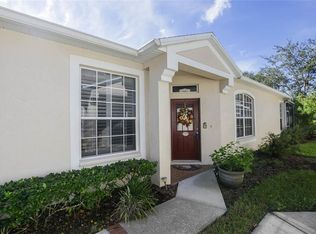 5915 Sandhill Ridge Dr, Lithia, FL 33547