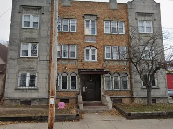Spacious 1BR Apartment in Milwaukee, 3959 N 19th Pl, Milwaukee, WI 53206