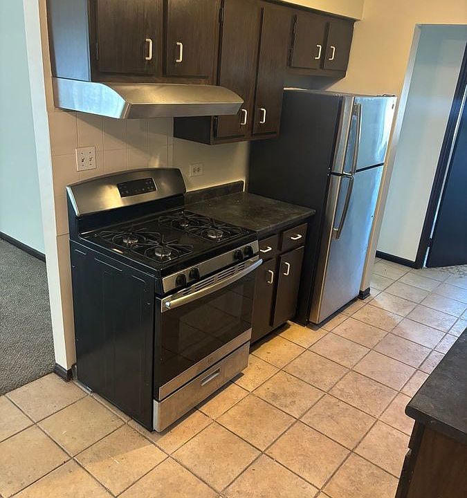 1st image of 10430 Mayfield Ave #3C