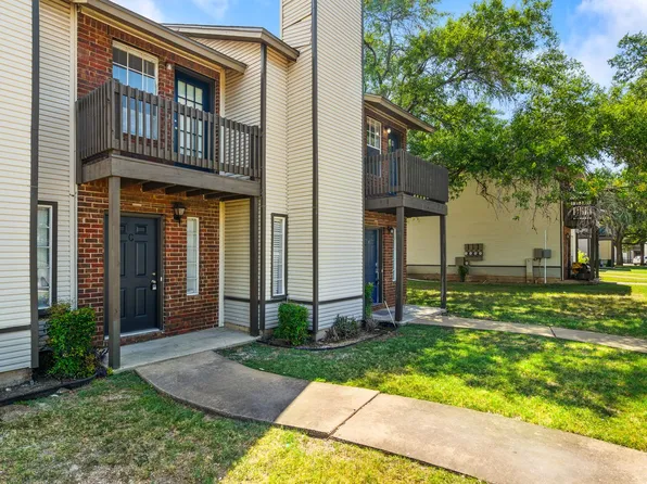 1828 River Crossing Cir, Austin, TX