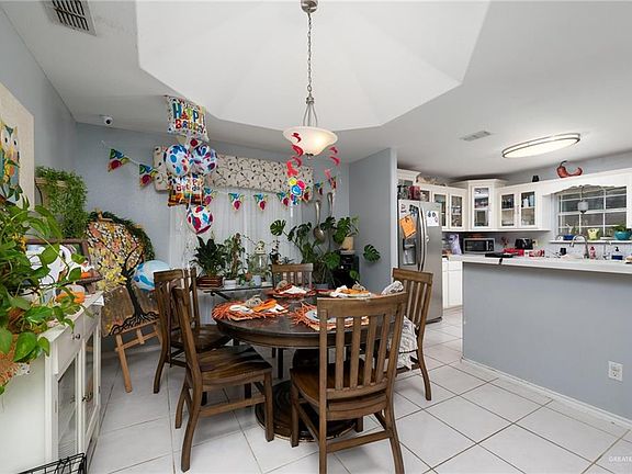 5th image of 1125 Guadalupe Cir