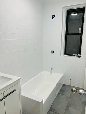 Rented by Buchbinder & Warren | media 12