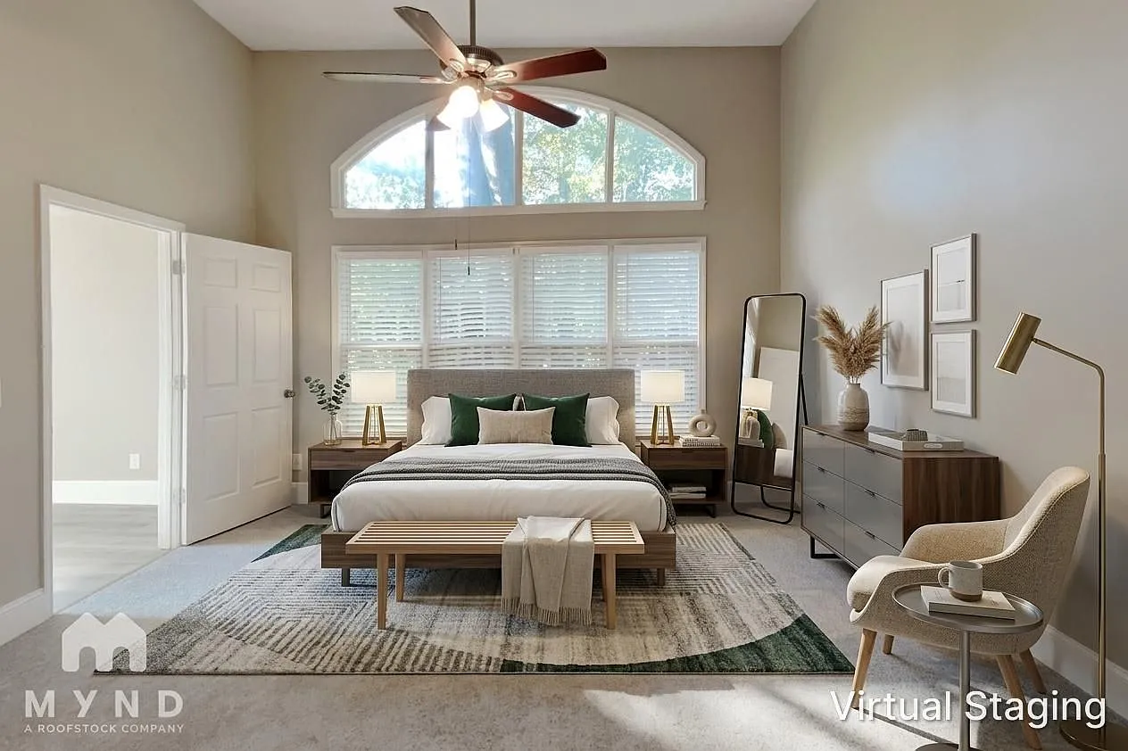 3 bed, 3.0 bath, 1962 sqft, $2,035 — Photo 4