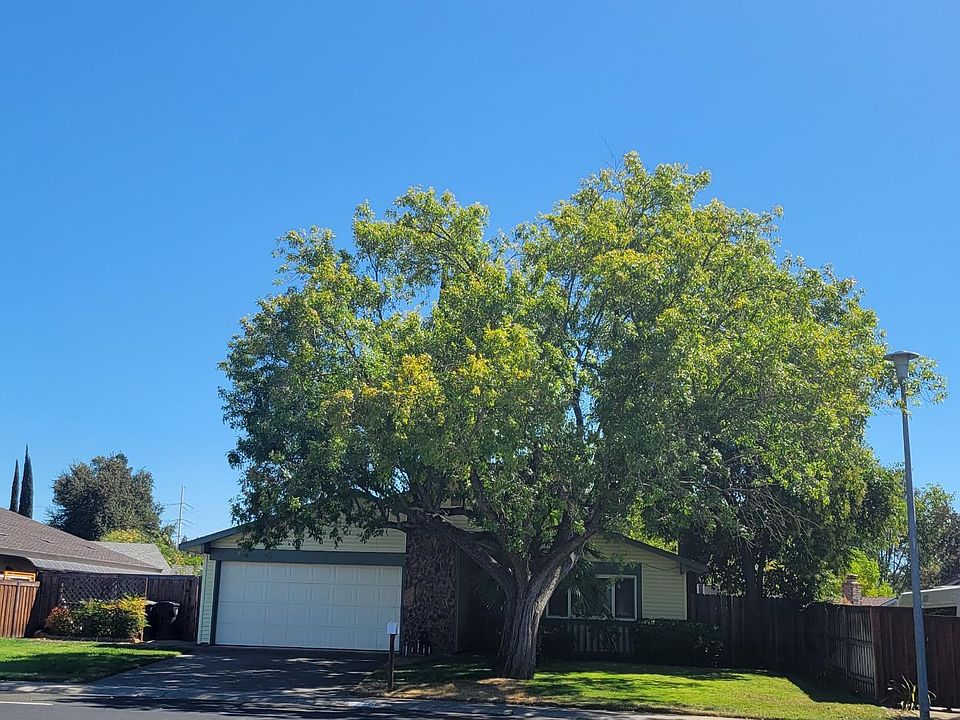 1st image of 7970 Larwin Dr