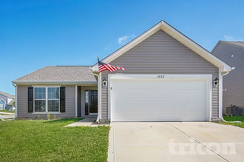 4822 Penoyer Ln Photo 1