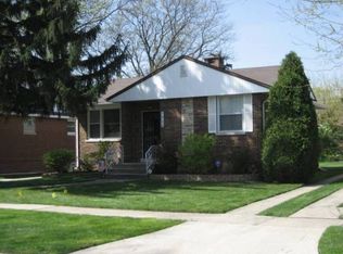 1528 Suffolk Ave, Westchester, IL 60154
