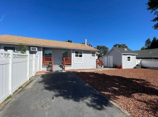 844 Vineyard Creek Dr, Santa Rosa, CA 95403