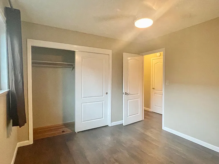1042 W Hacienda Ave — Photo 10