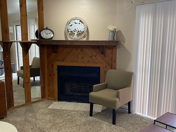 3rd image of 6321 Kelly Dr #1B-1Ba
