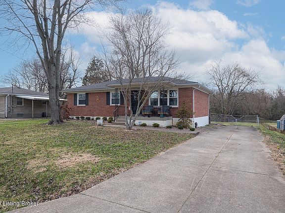 2nd image of 9308 Aristides Dr