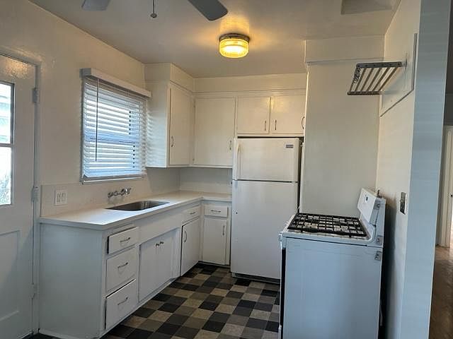 1st image of 729 Cedar St APT A