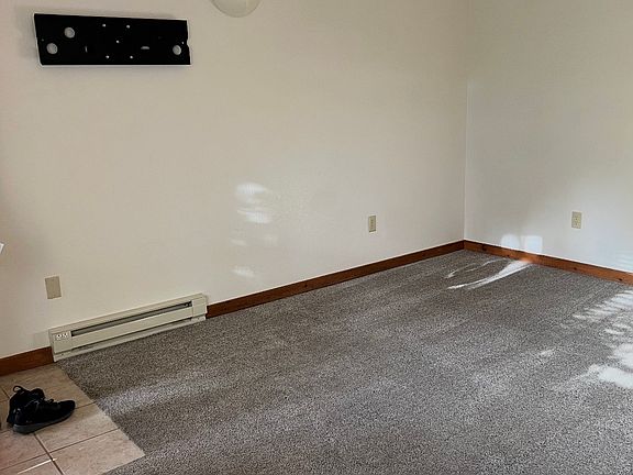 4th image of 220 E Homestead Rd #211