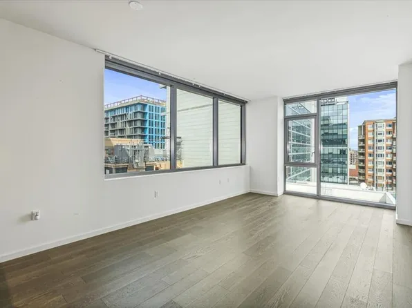 133-36 37th Avenue image 9 of 25