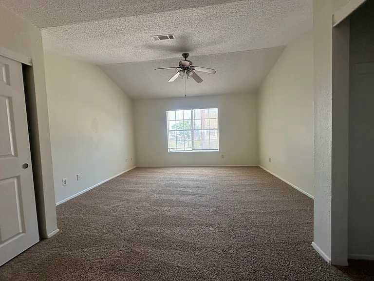 10500 Lake June Rd #E07 — Photo 5