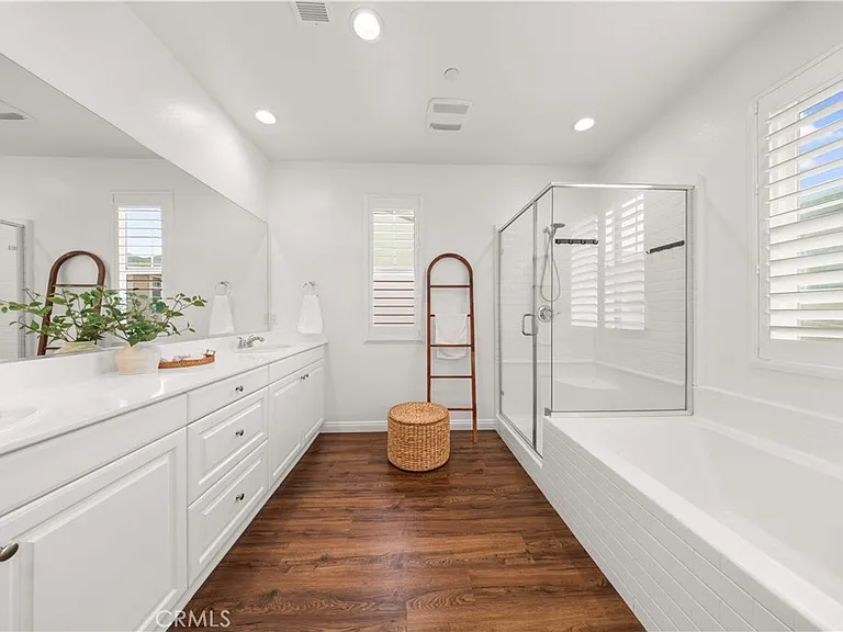 16005 Blueberry Ave — Photo 23