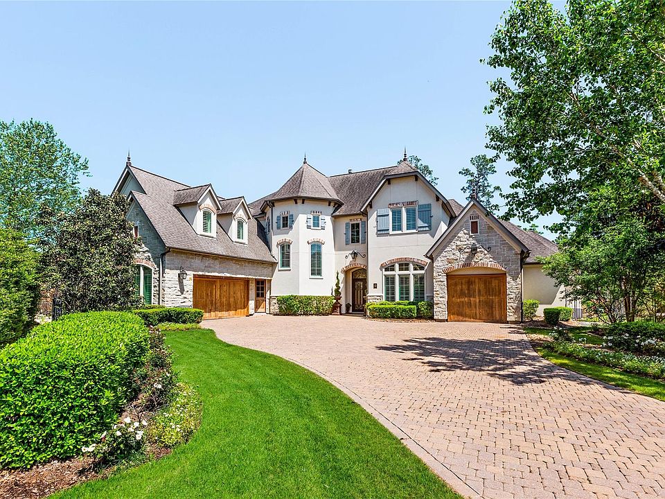 1st image of 10 Parwood Ct