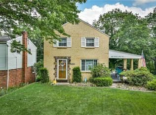 833 Pennwood Dr, Pittsburgh, PA 15235