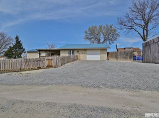 61023 711th Rd, Burchard, NE 68323